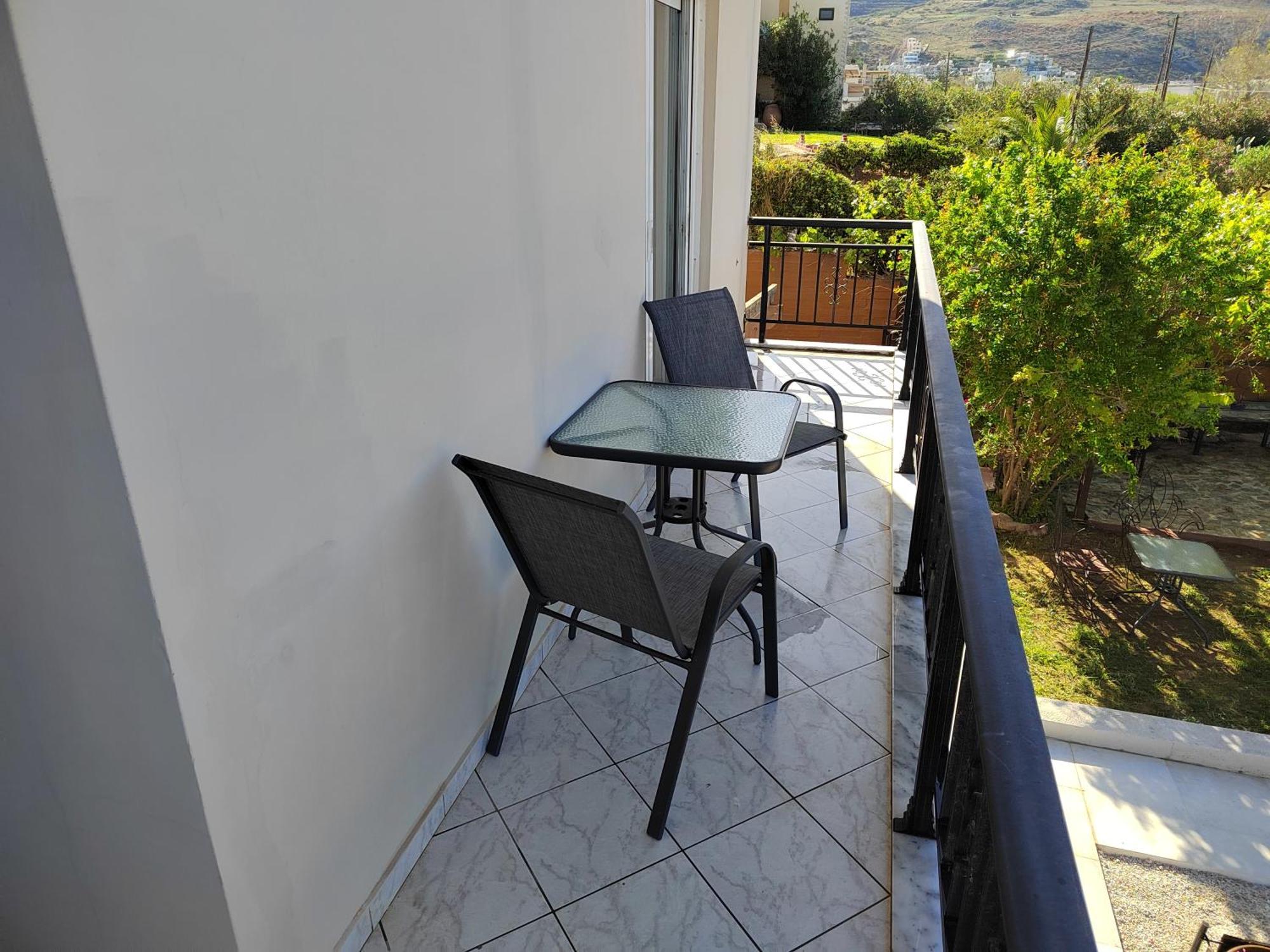 Manos Apartments Kolymbari Exterior foto